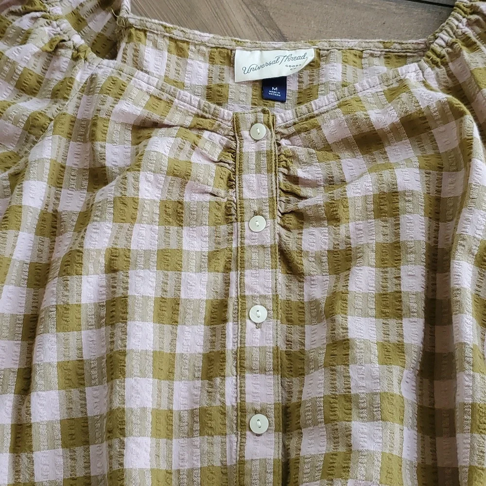 Universal Thread blouse. - Picture 3 of 4